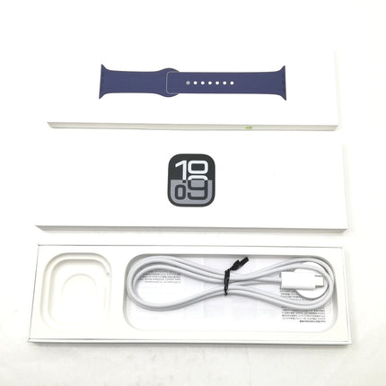 【中古品】 Apple Watch Series 10 / 46mm / GPSモデル / MWWM3J/A / A2999 / シルバーアルミニウムケースとデニムスポーツバンド (M/L) 【中古品管理番号:A1085】
