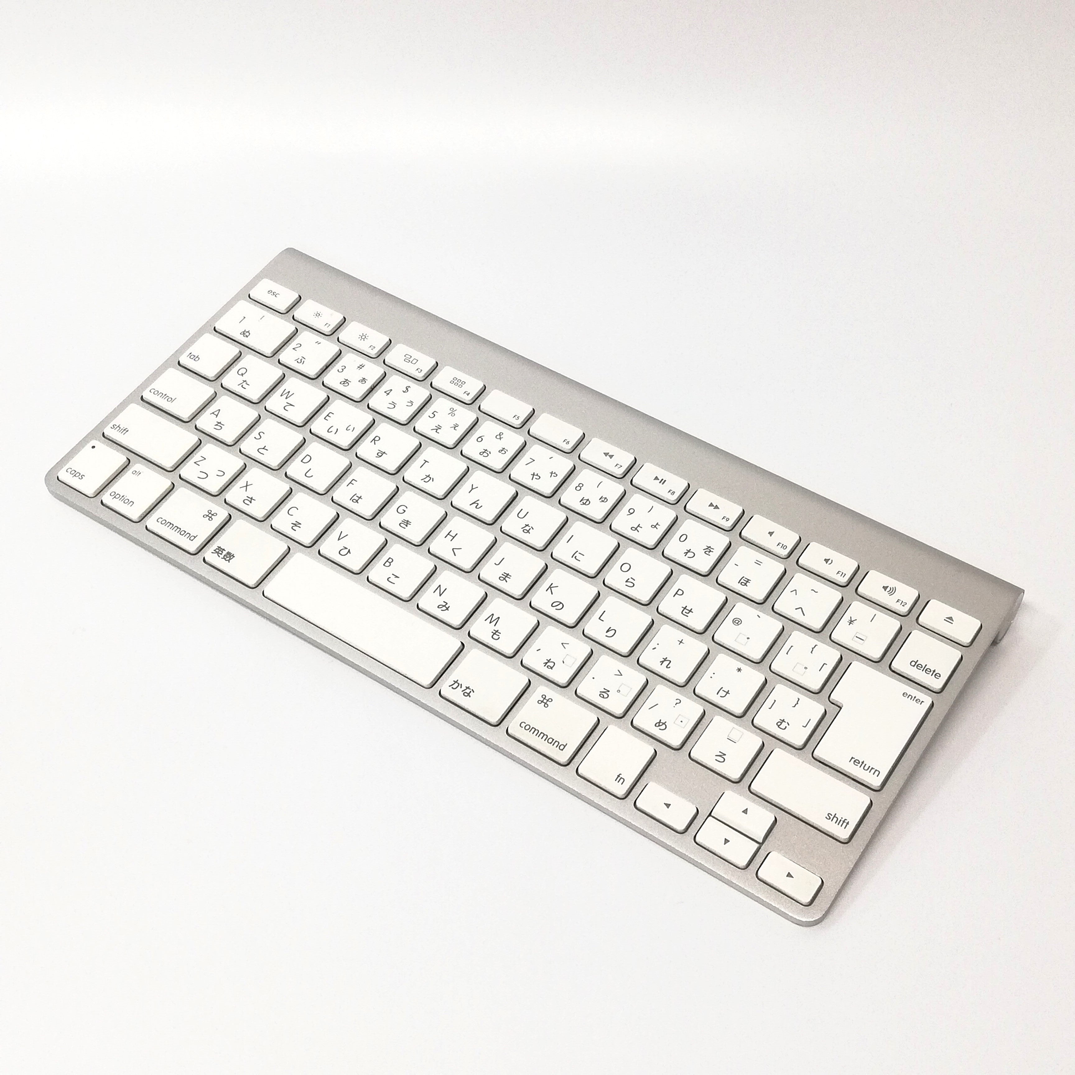 中古品】Apple Wireless Keyboard JIS 日本語版 [MC184J/B] – 秋葉館