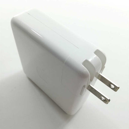 【中古品】Apple 96W USB-C電源アダプタ [A_MX0J2AM/A]