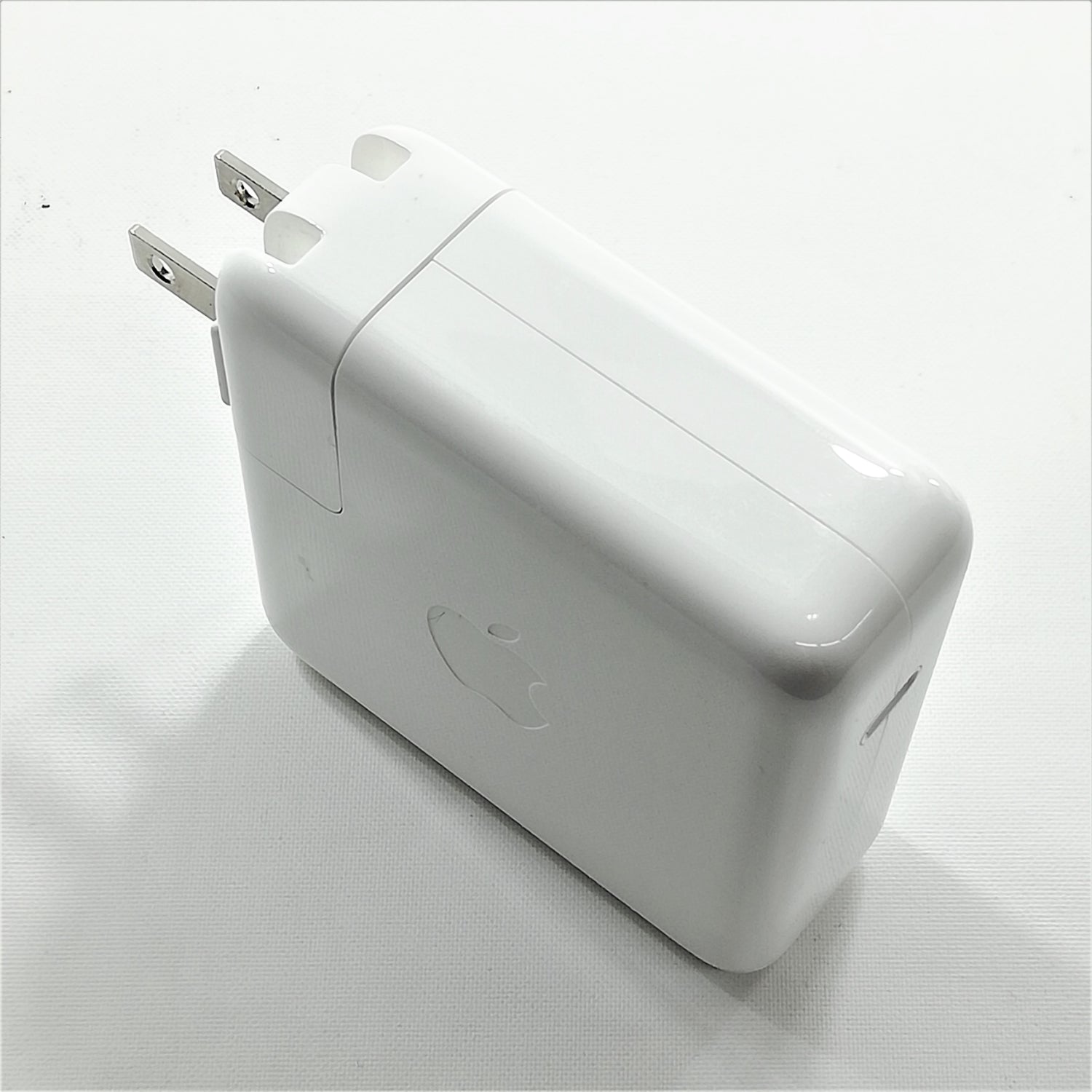Apple 61W c power 電源アダプタ - タブレット