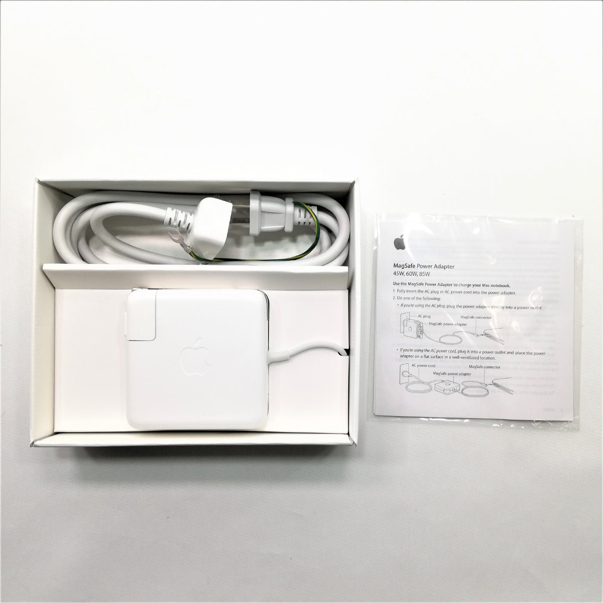 スマホ/家電/カメラ新品 Apple MagSafe 2 電源アダプタ 85W【MD506J/A】