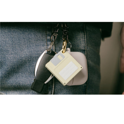 Floppy Disk Case for AirTag Classic White [EL_ATGCSSCFY_WH]