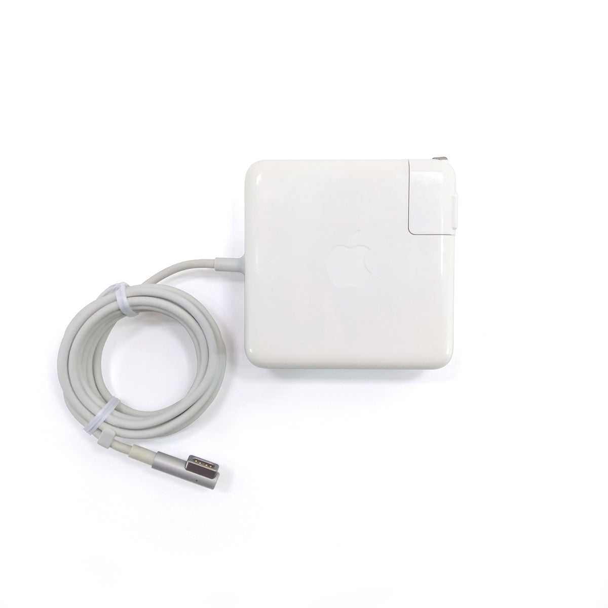 【動作確認済み未清掃！決算放出品】【中古品】Apple 85W MagSafe電源アダプタ [J_MC556J/B]