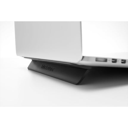 Kickflip MacBook Pro 15/16 ブラック [BLD-KF15-BK]
