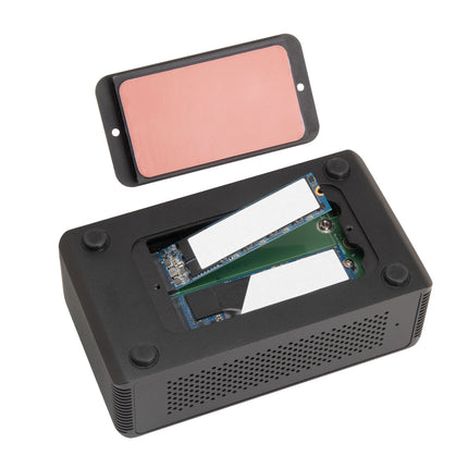 M.2 NVMe SSD to Thunderbolt3 アルミケース [CAM2NVTB3]